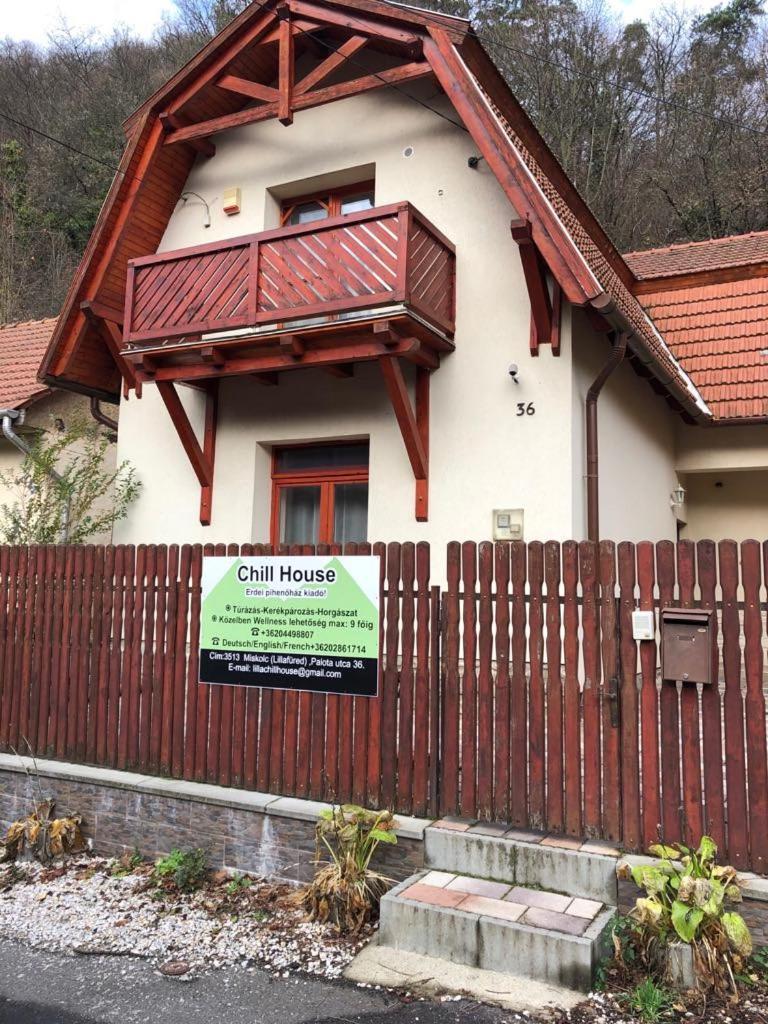 Chill House Apartment Miskolc Ngoại thất bức ảnh